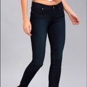 EUC Paige Verdugo skinny jean, size 28.